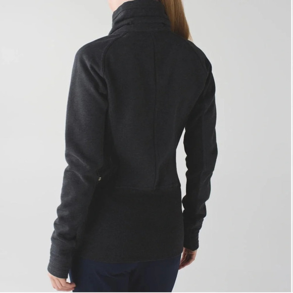 Lululemon Radiant Jacket In Heathered Black,  Size 4 - Picture 4 of 11